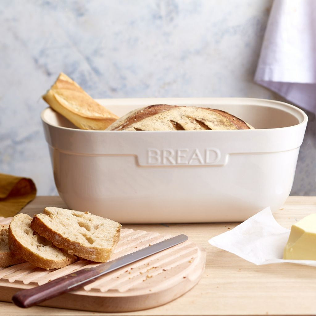Emile Henry Bread Bin with Board