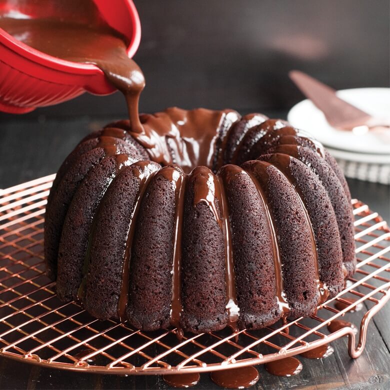 NordicWare Elegant Party Gold Bundt Pan