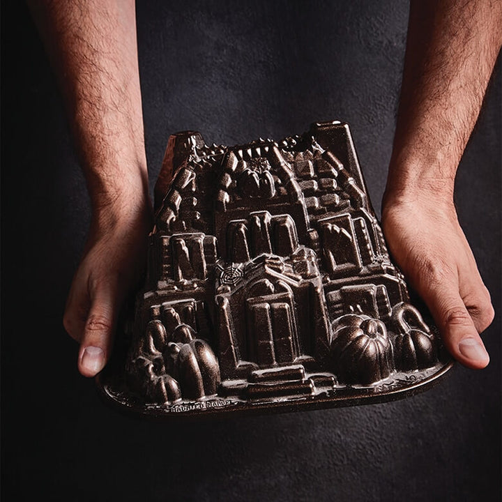 NordicWare Haunted Manor 10cup Cake pan