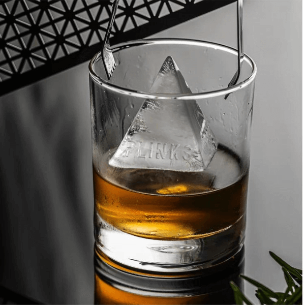 DrinksPlinks Pyramids Ice Mould