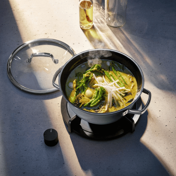 WMF Fusiontec Platinum Oven Pan with Lid 28cm