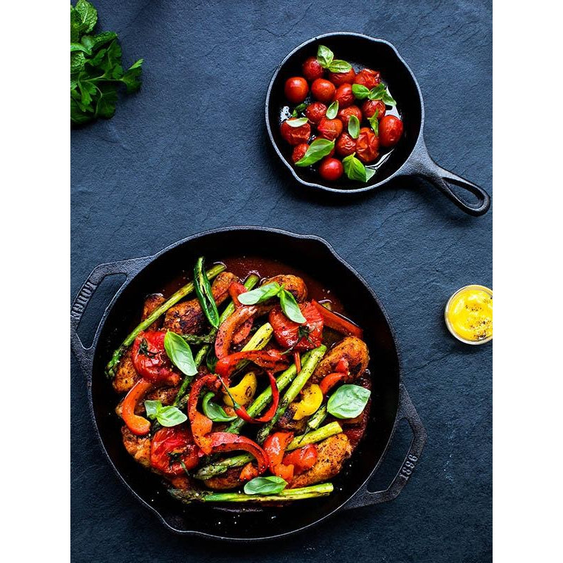Lodge Dual Handle Pan