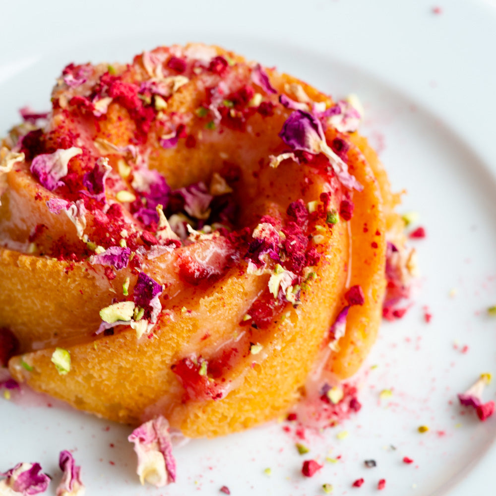Nordic Ware Heritage Gold Bundtlette Pan