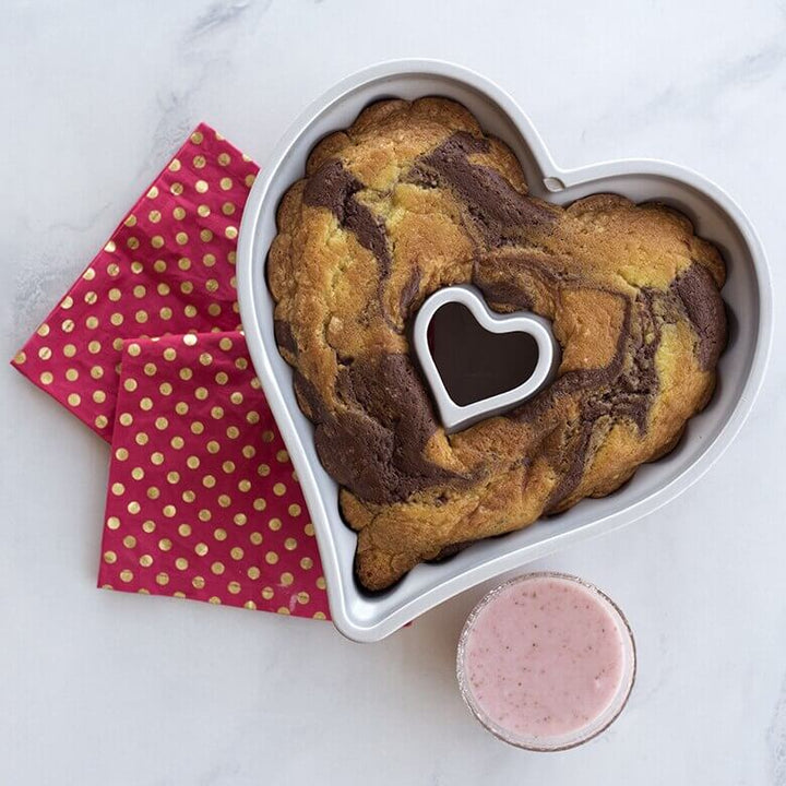 NordicWare Elegant Heart Bundt Pan